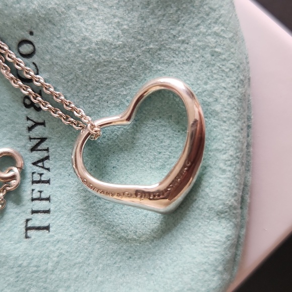 AUTHENTIC TIFFANY& CO OPEN HEART .925 SILVER NECKLACE - Picture 2 of 3